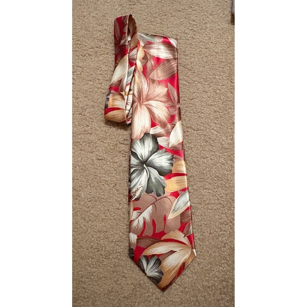 Etienne Aigner Silk Tie Men's Tropical Floral Print Sophisticated Necktie